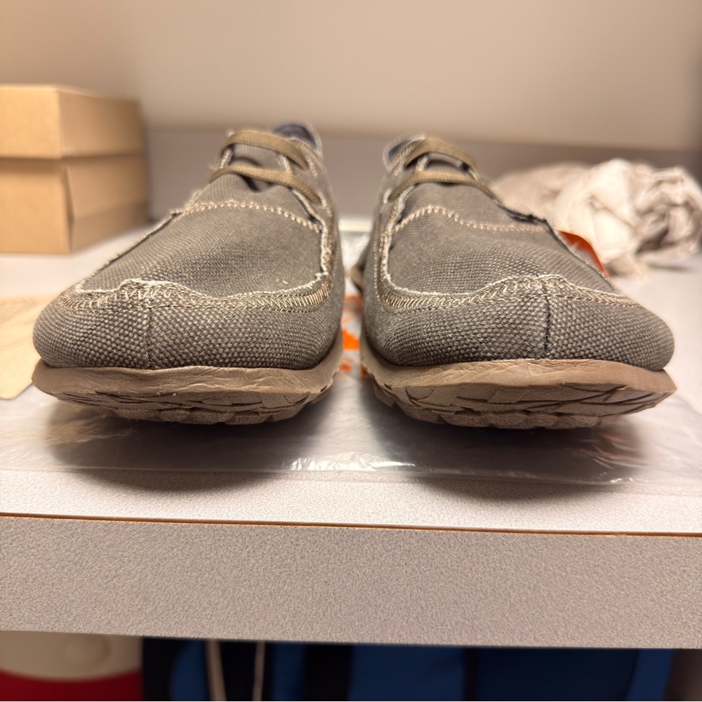 Cushe Men's Canvas Slipper Shoe - Picture 6 of 9
